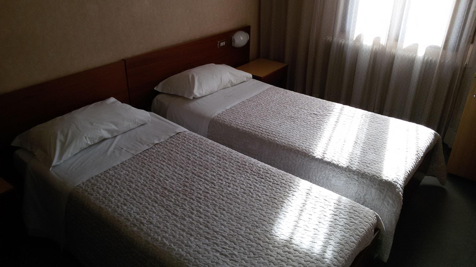Hotel San Giorgio Удине Екстериор снимка