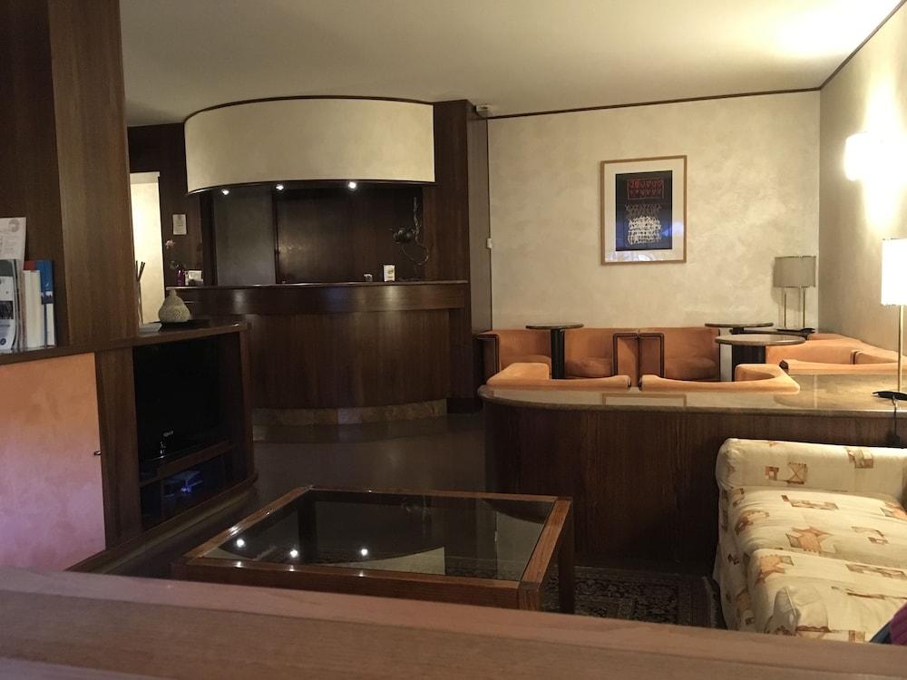 Hotel San Giorgio Удине Екстериор снимка
