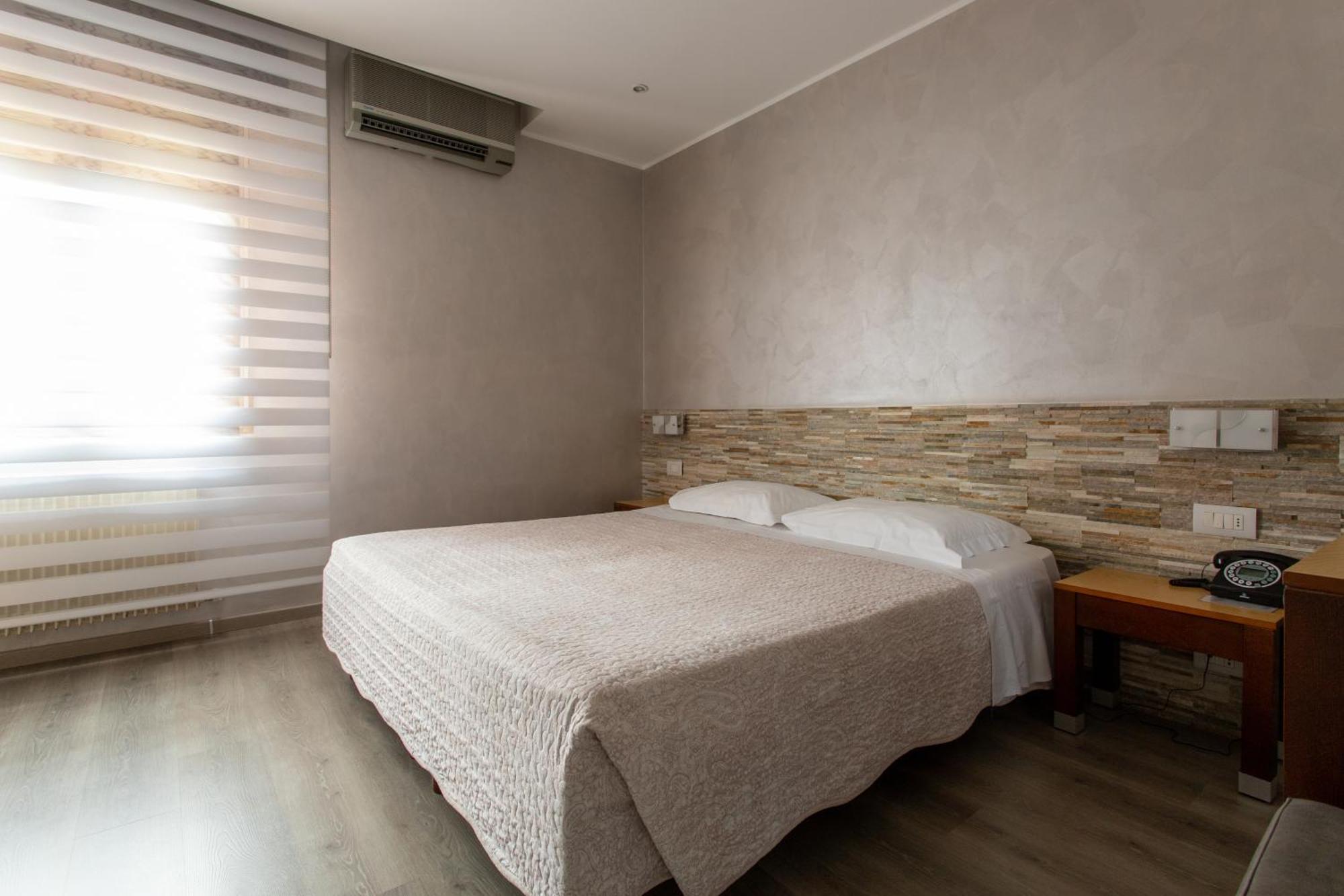 Hotel San Giorgio Удине Екстериор снимка
