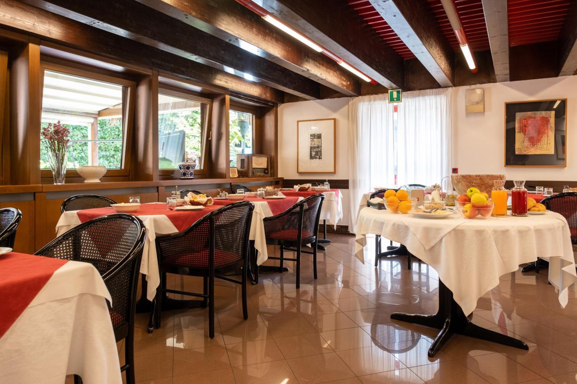 Hotel San Giorgio Удине Екстериор снимка