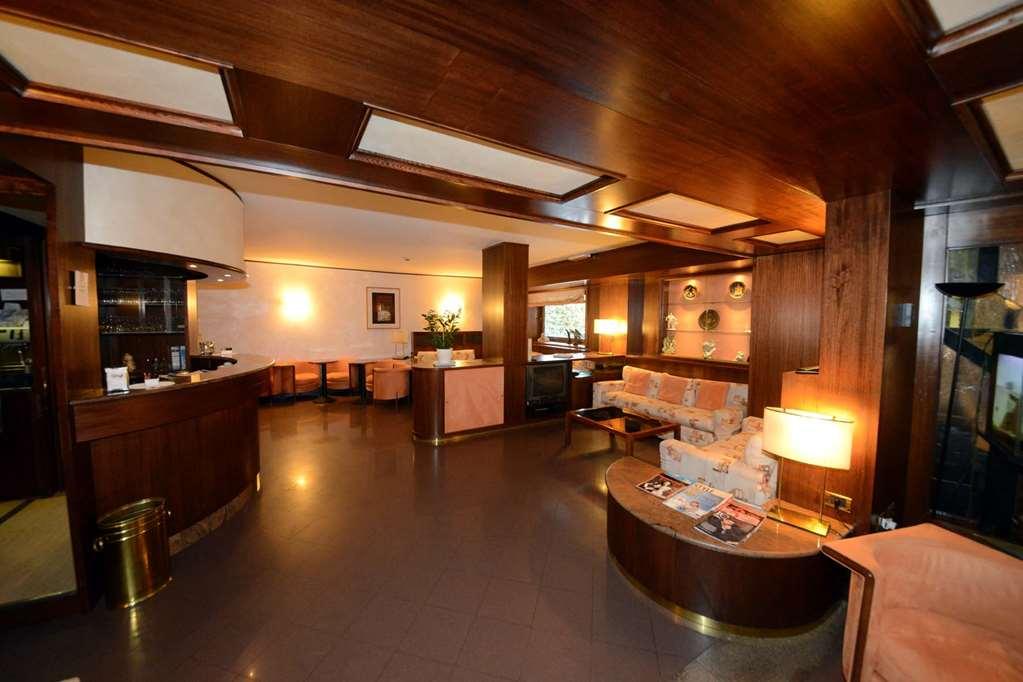 Hotel San Giorgio Удине Интериор снимка